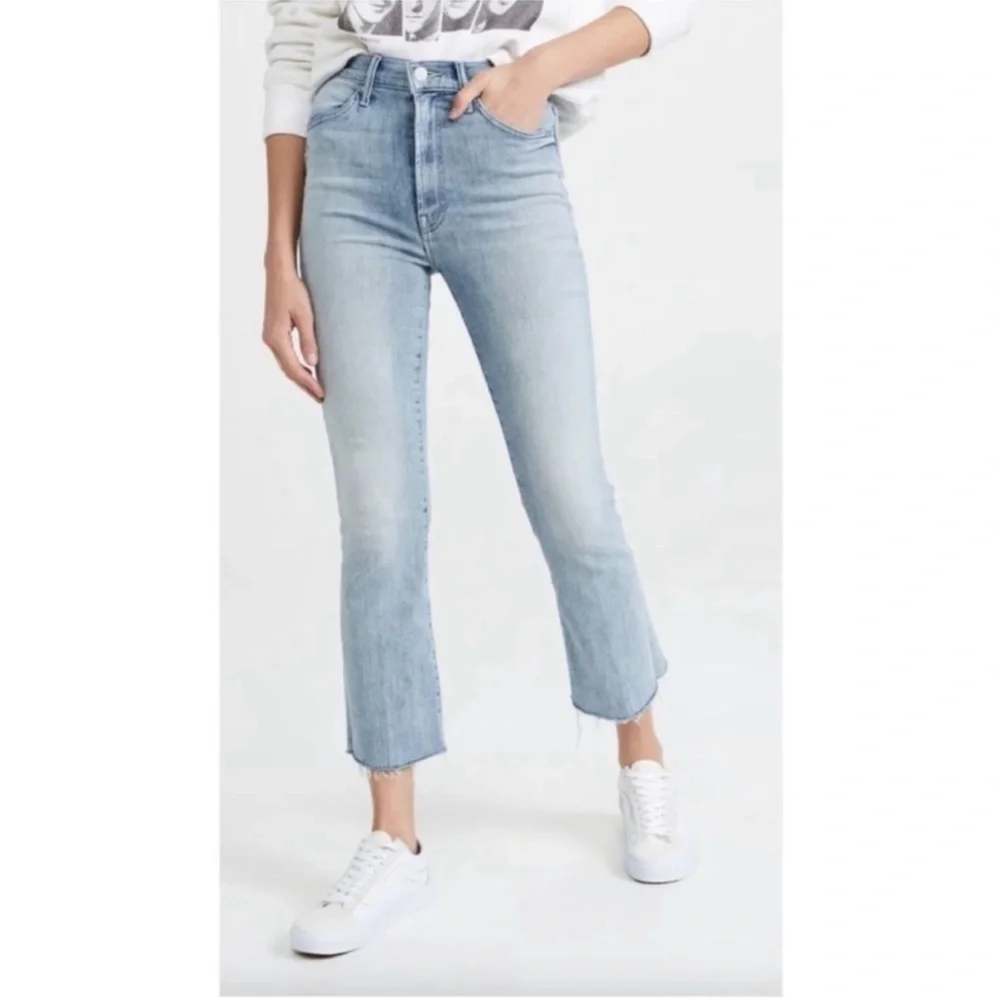 MOTHER Jeans The Hustler Ankle Fray in Knock on Wood